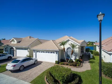 702 SW Aruba Bay Port St Lucie FL 34986