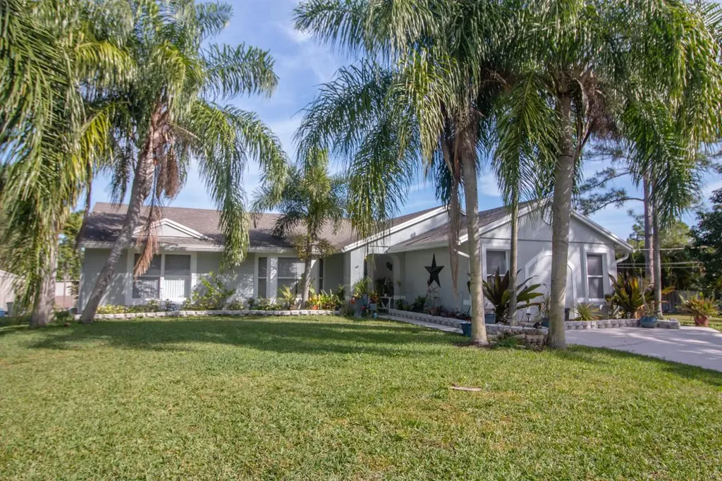 14575 73rd Street North Loxahatchee FL 33470