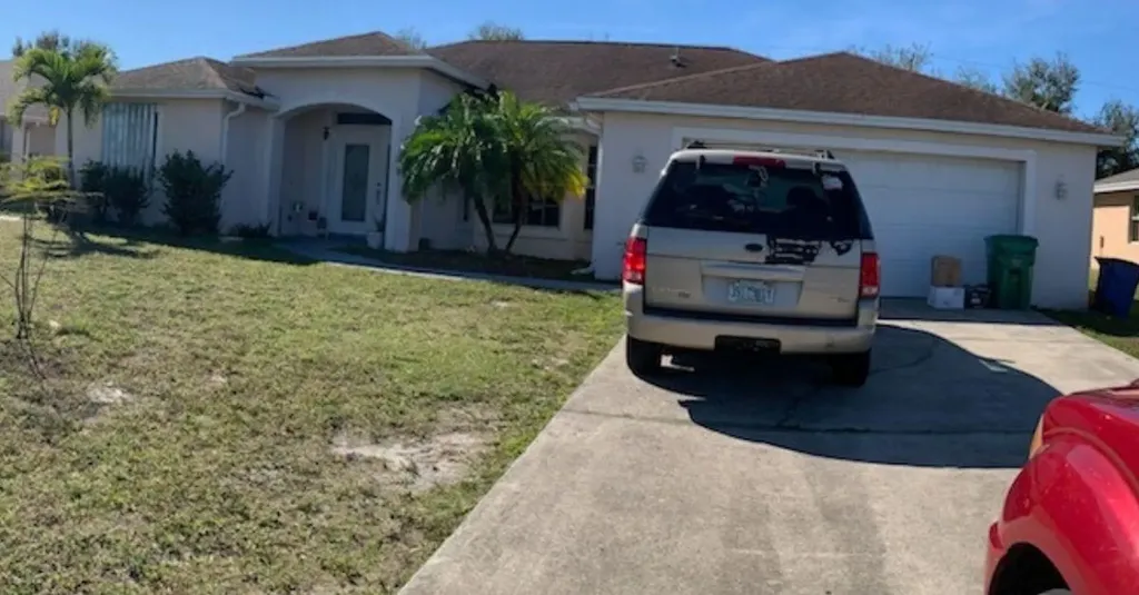 2344 SW Savona Boulevard Port St Lucie FL 34953