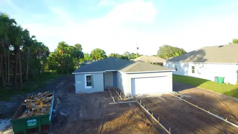 1051 SW Versailles Avenue Port St Lucie FL 34953