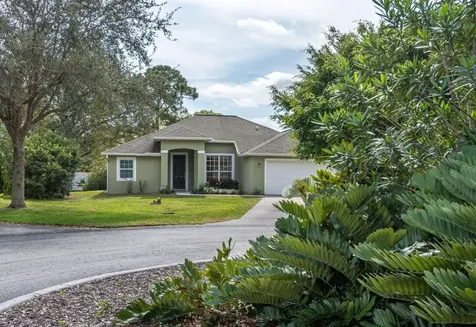 4710 51st Court Vero Beach FL 32967