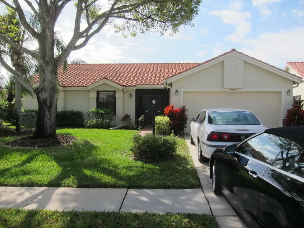 5567 Egret Isle Trail Lake Worth FL 33467