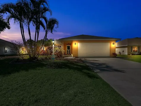 2326 SW Cooper Lane Port St Lucie FL 34984