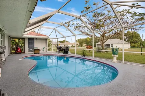 2801 SE Hutchings Avenue Port St Lucie FL 34952