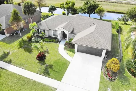 127 Nottingham Road Royal Palm Beach FL 33411
