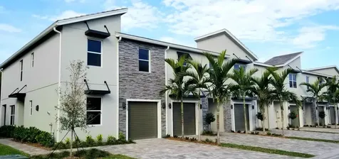 8825 Via Mar Rosso Lake Worth FL 33467