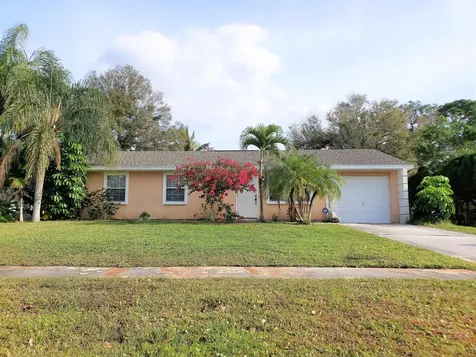 382 NE Brasher Court Port St Lucie FL 34983