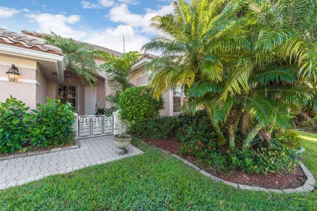 6706 Jog Palm Drive Boynton Beach FL 33437