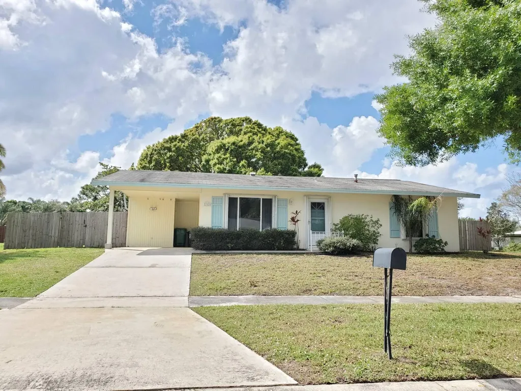 142 NE Bracken Road Port St Lucie FL 34983