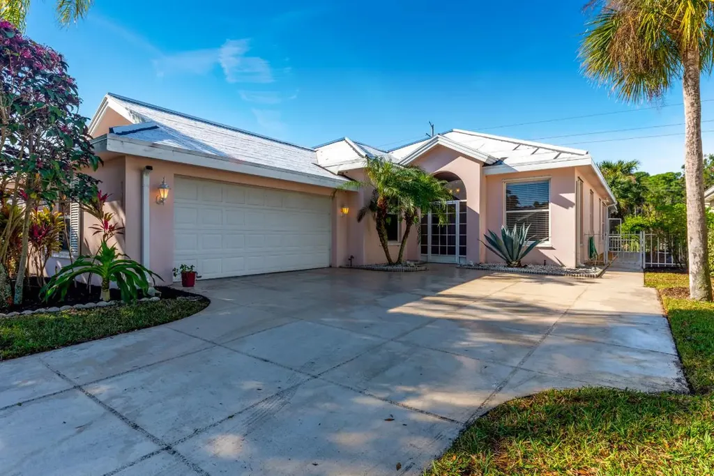 7732 SE Needle Palm Circle Hobe Sound FL 33455