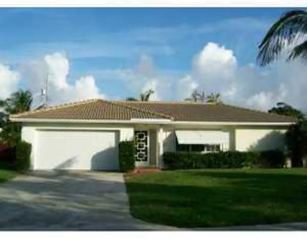 301 NE 24th Court Boca Raton FL 33431