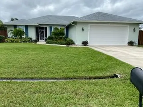 6444 NW Colgate Street Port St Lucie FL 34986