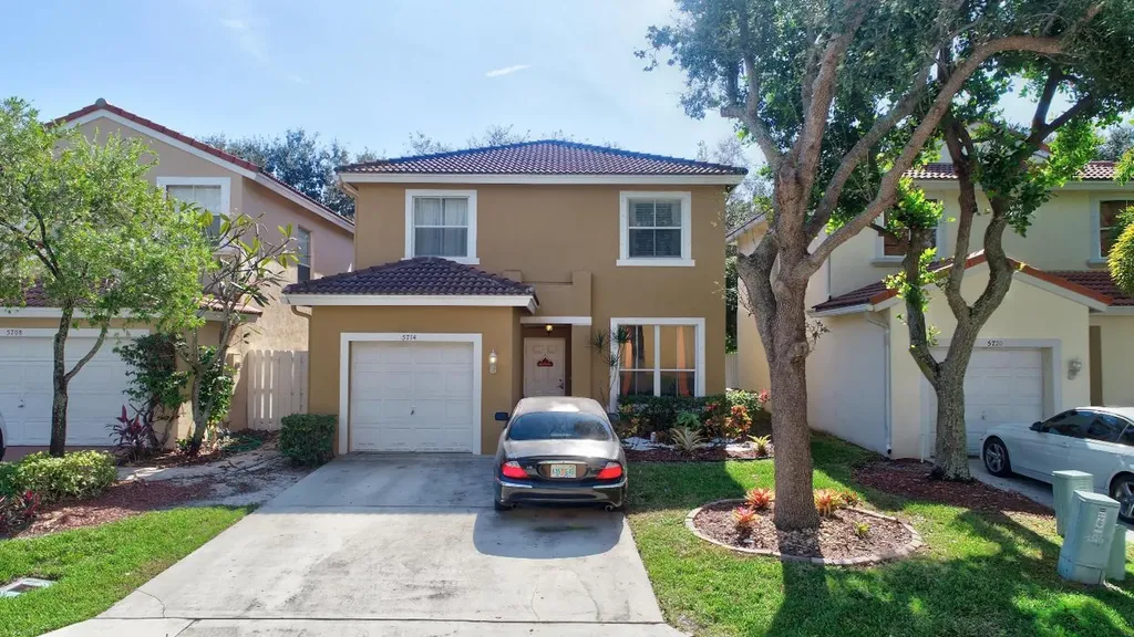 5714 Green Island Drive Lake Worth FL 33463