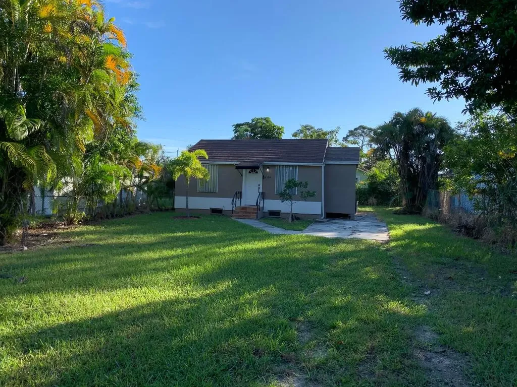 1104 Filer Road Lake Worth FL 33461