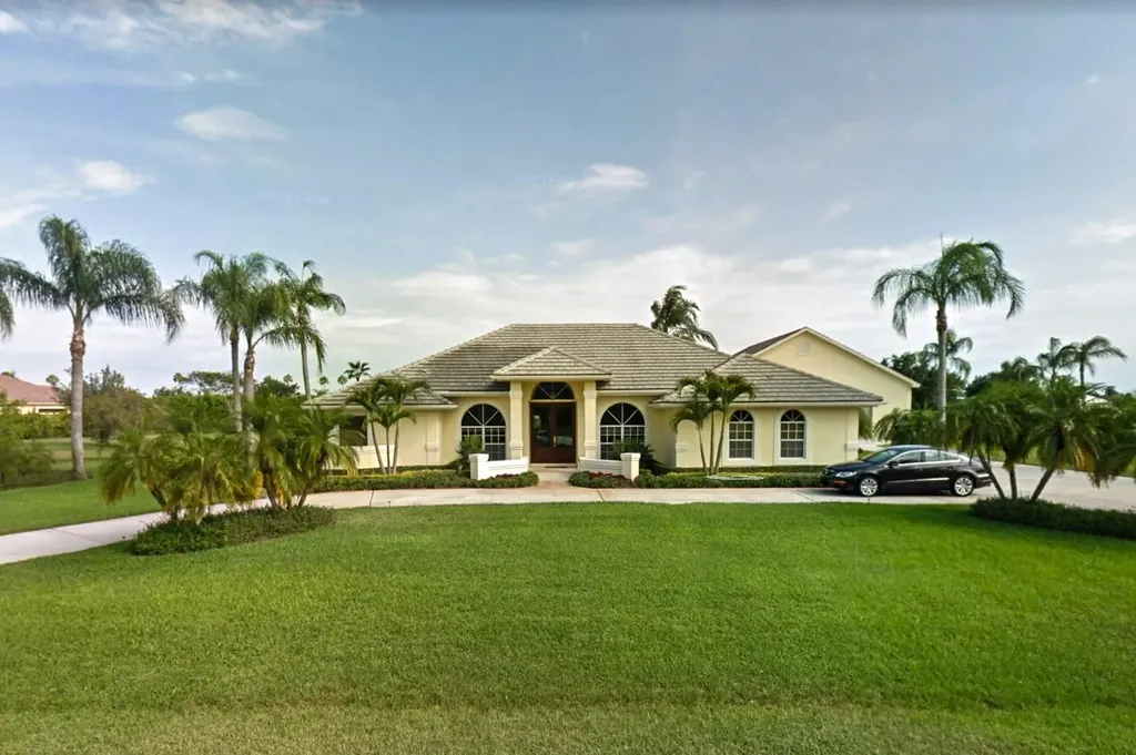 15530 Hawker Lane Wellington FL 33414