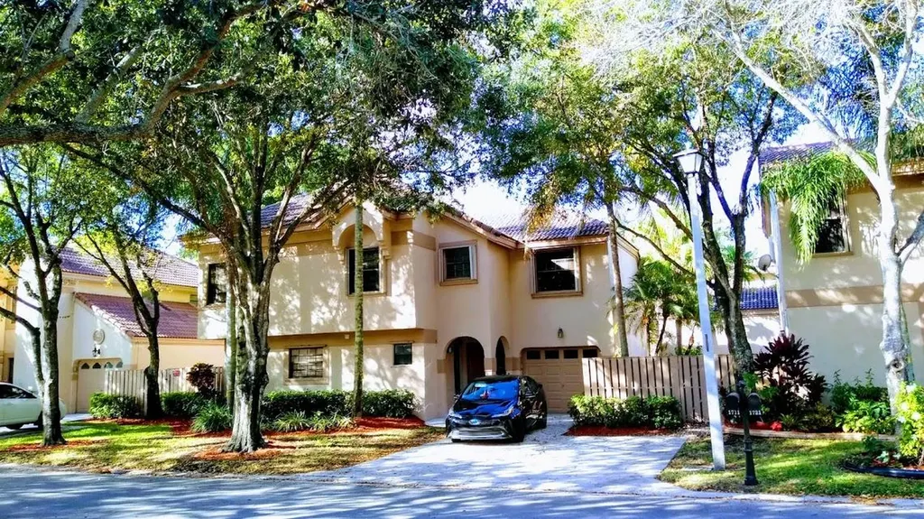 1711 NW 107th Avenue Plantation FL 33322