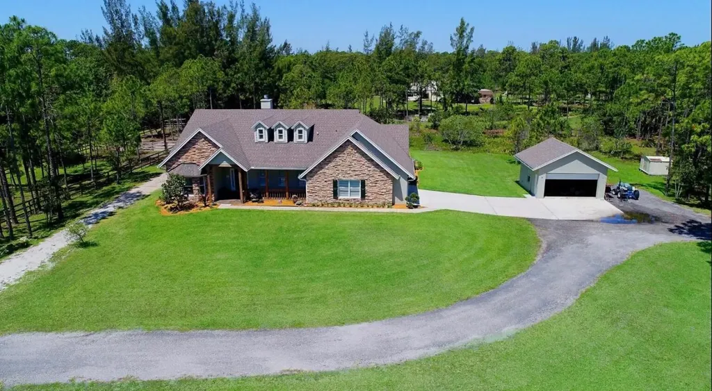 8289 112th Terrace N West Palm Beach FL 33412