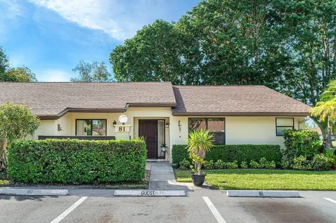 81 Wood Rose Court Royal Palm Beach FL 33411
