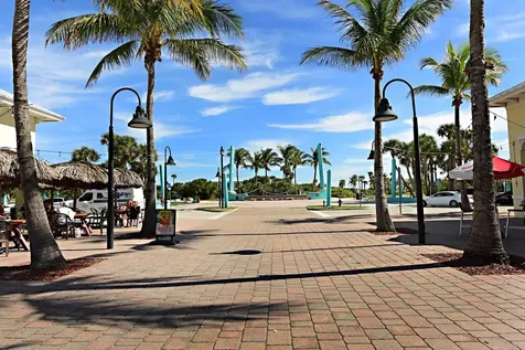 308 Inlet Way Palm Beach Shores FL 33404