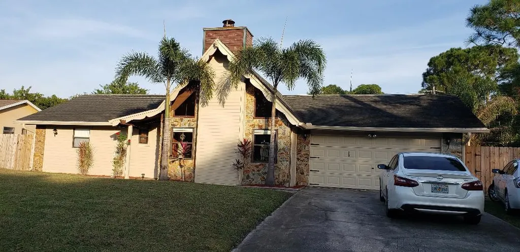 1321 SE Floresta Drive Port St Lucie FL 34983