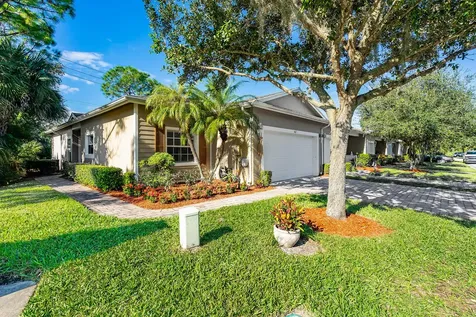 607 NE Bent Paddle Lane Port St Lucie FL 34983