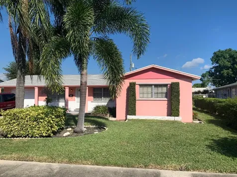 390 W 35th Street Riviera Beach FL 33404