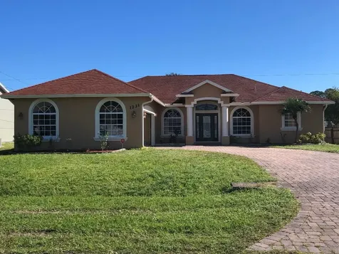 1231 SW Avens Street Port St Lucie FL 34983