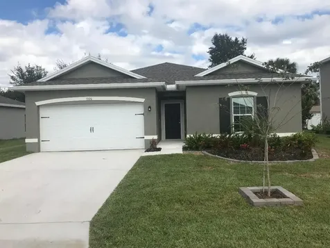 5320 Oakland Lake Circle Fort Pierce FL 34951