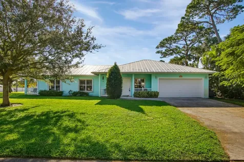 8216 SE Palm Street Hobe Sound FL 33455
