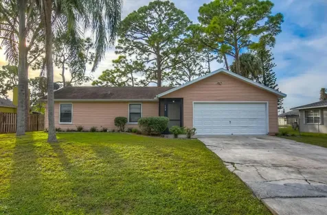174 NW Byron Street Port St Lucie FL 34983