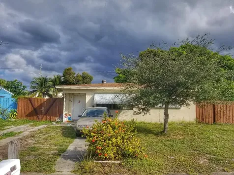 1410 S H Street Lake Worth Beach FL 33460