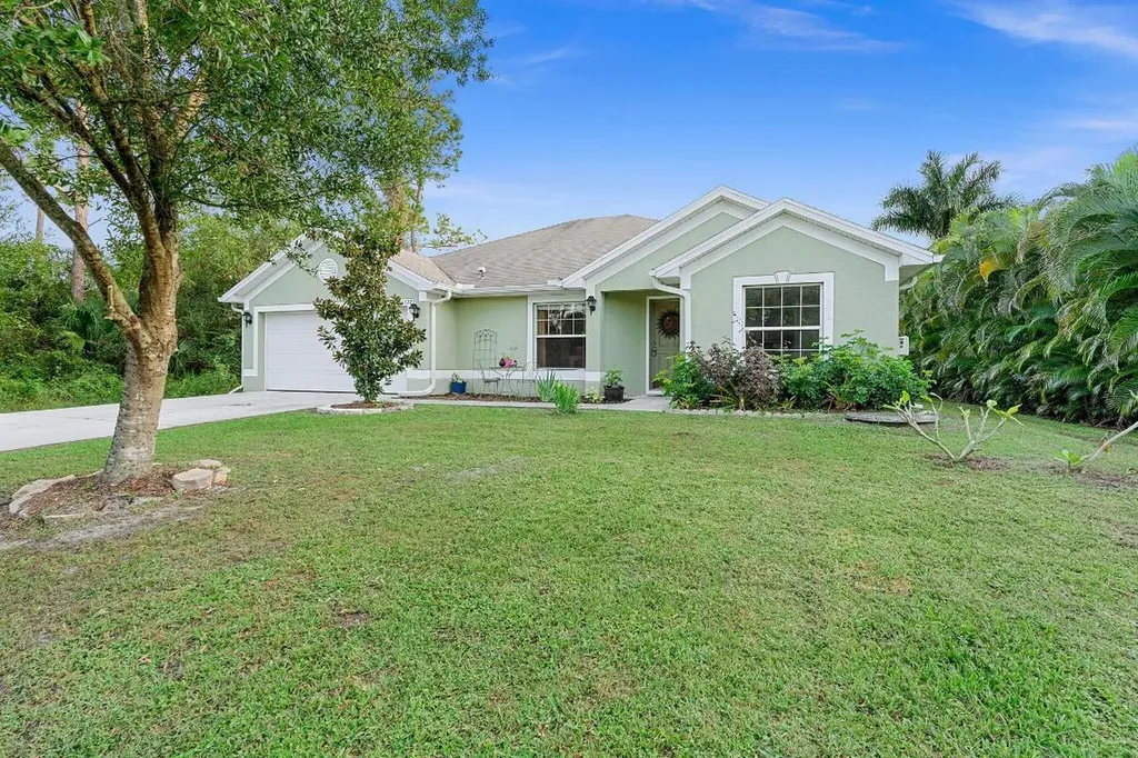 1322 SW Del Rio Boulevard Port St Lucie FL 34953