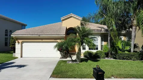7571 Greenville Circle Lake Worth FL 33467
