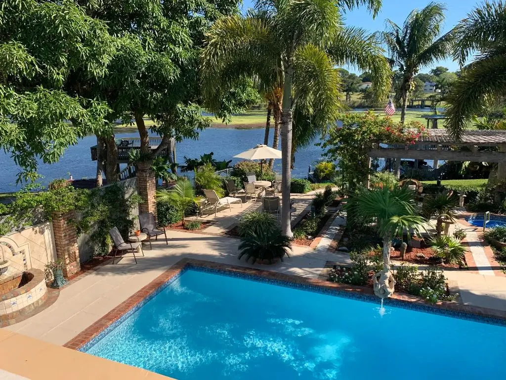 6548 Paul Mar Drive Lake Worth FL 33462