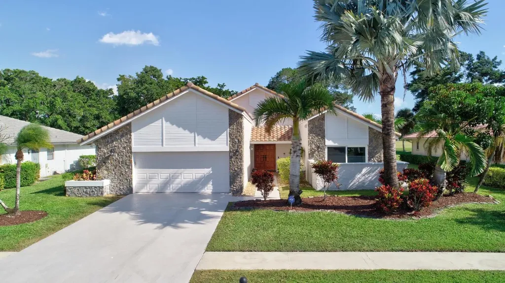 20189 Back Nine Drive Boca Raton FL 33498