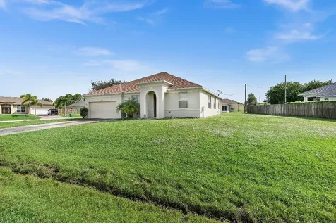 573 SW Crawfish Drive Port St Lucie FL 34953