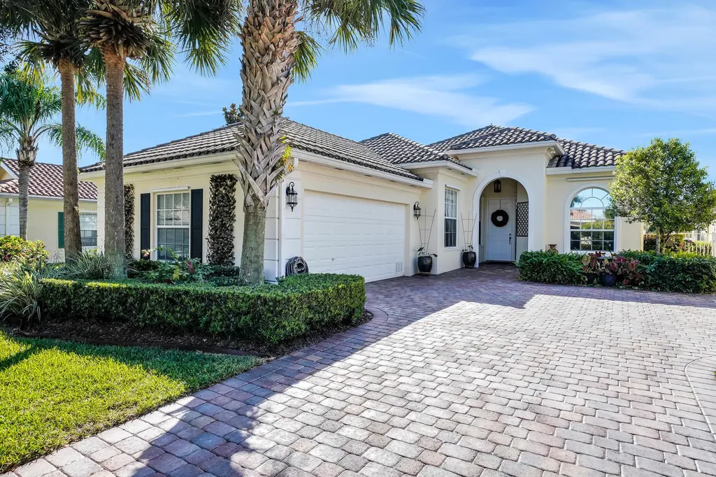 8298 Rosalie Lane Wellington FL 33414