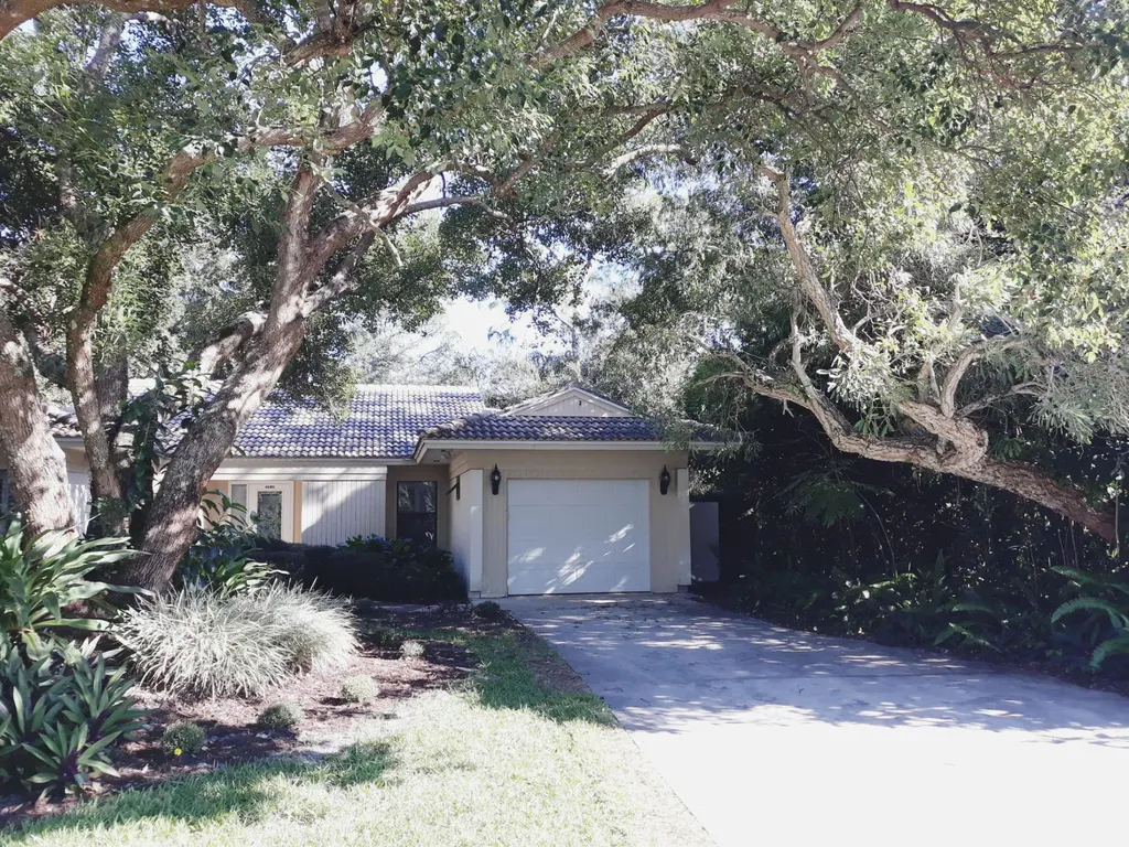 4685 SW Lorne Court Palm City FL 34990