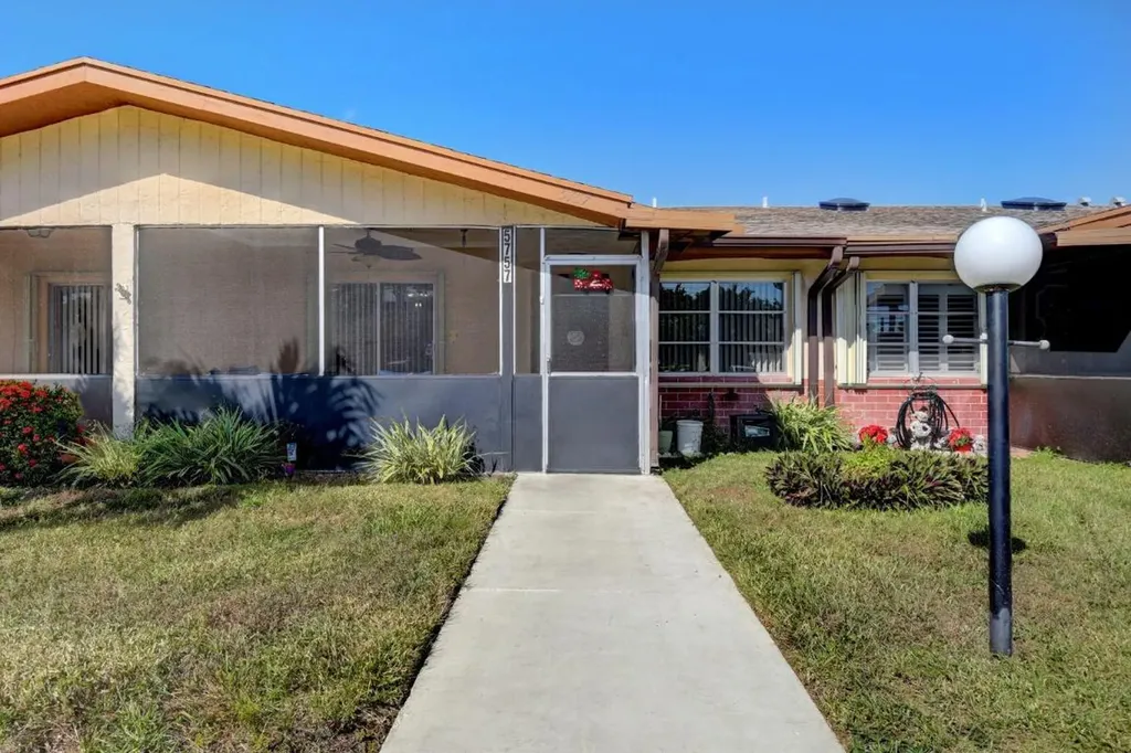 5757 Wanda Lane Delray Beach FL 33484