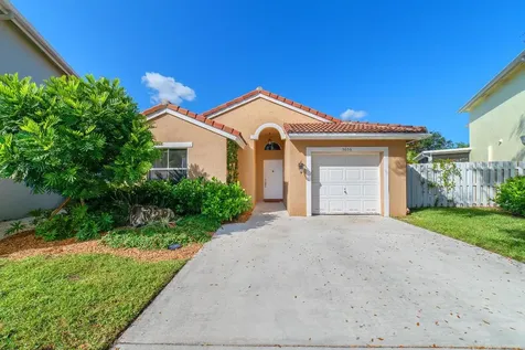 5656 La Quinta Court Lake Worth FL 33463