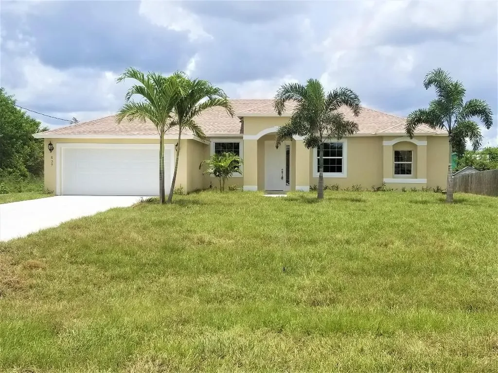 4392 SW Paley Road Port St Lucie FL 34953