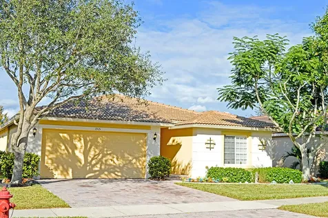 1915 SW Jamesport Drive Port St Lucie FL 34953