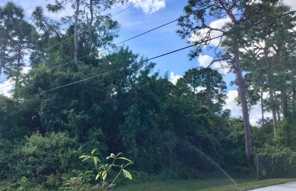 3238 SW Foremost Drive Port St Lucie FL 34953