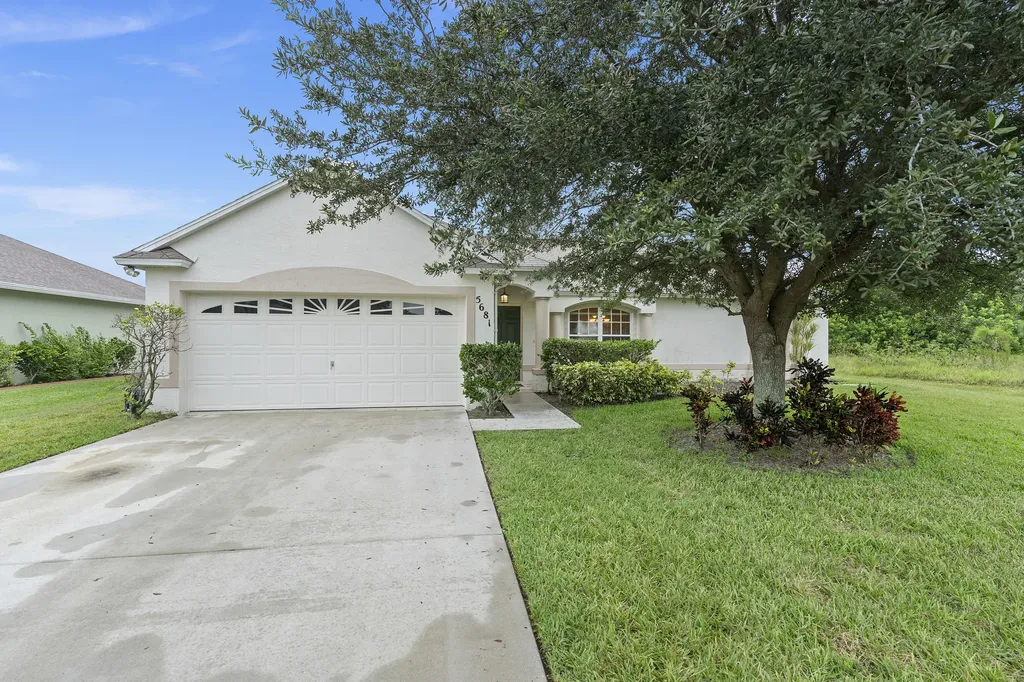 5681 NW Crocus Avenue Port St Lucie FL 34986