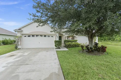 5681 NW Crocus Avenue Port St Lucie FL 34986