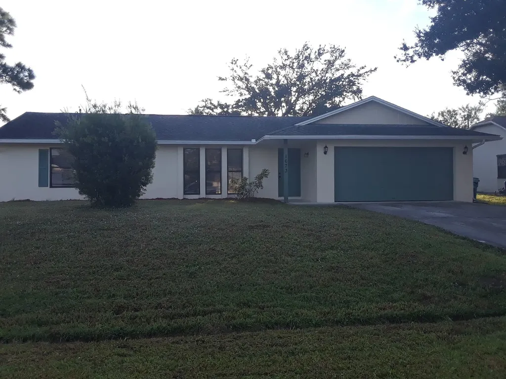 1673 SE Pleasantview Street Port St Lucie FL 34983
