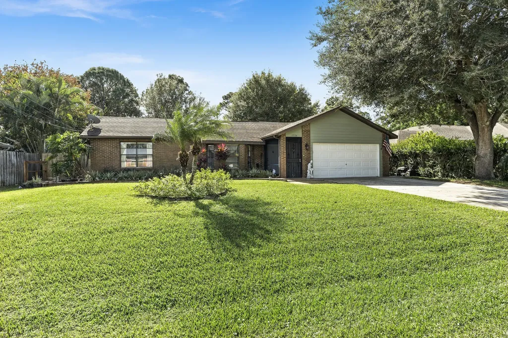 1734 SW Millikin Avenue Port St Lucie FL 34953