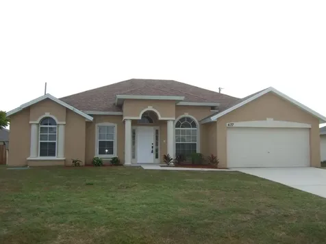 4137 SW Baird Street Port St Lucie FL 34953