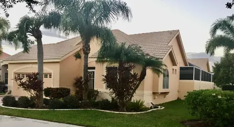 650 SW Lake Charles Circle Port St Lucie FL 34986