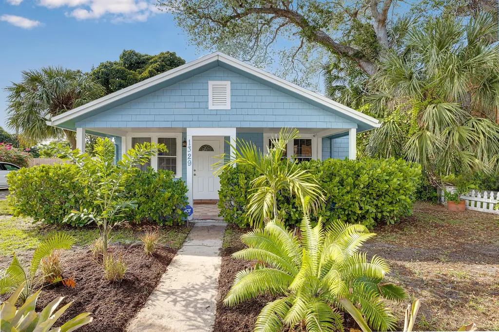 1329 S N Street Lake Worth Beach FL 33460
